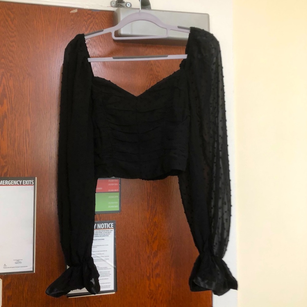 NWOT Black Dot Milkmaid Puff Sleeve top